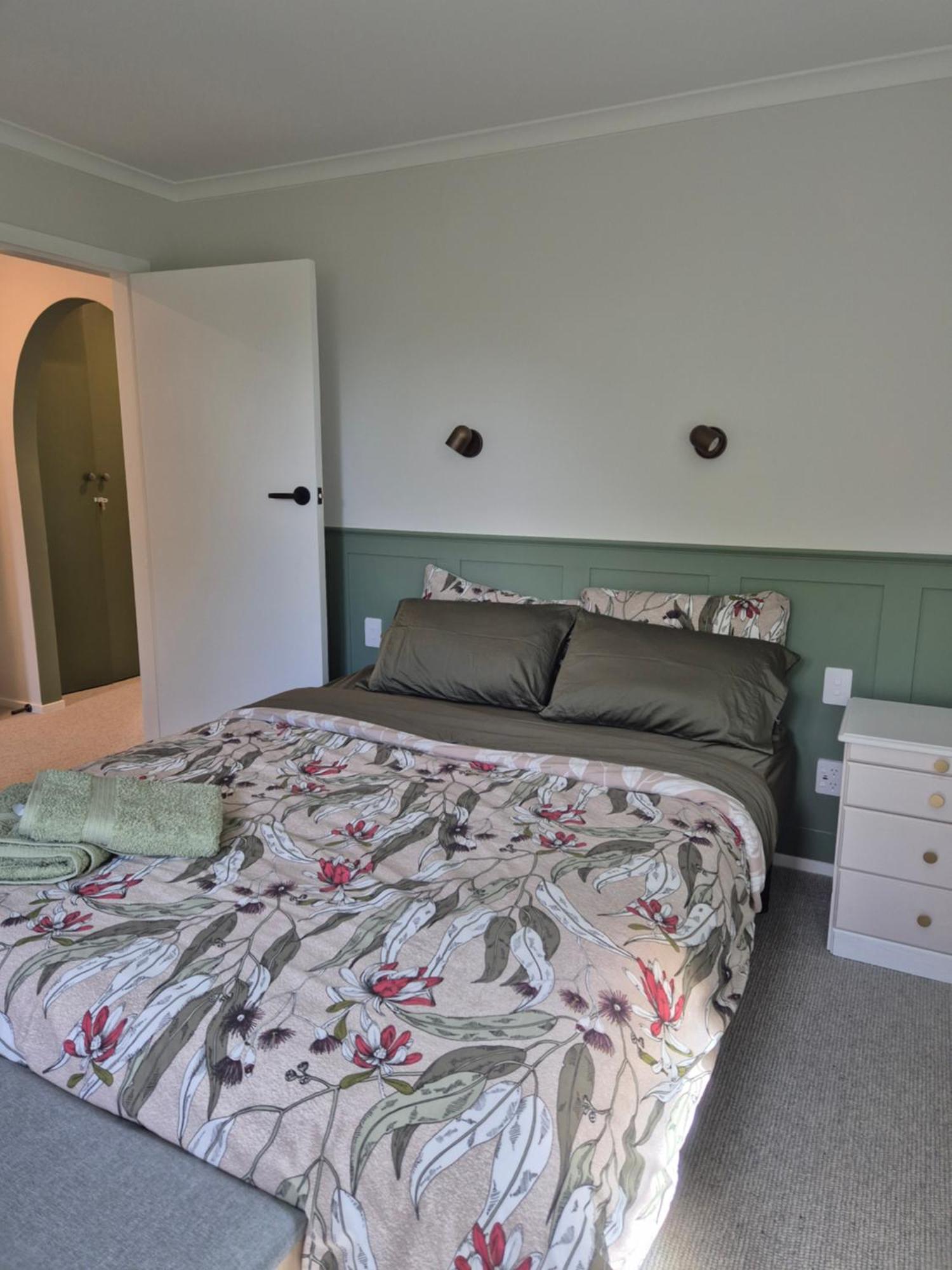 Cosy Getaway In Manapouri Villa Exterior photo
