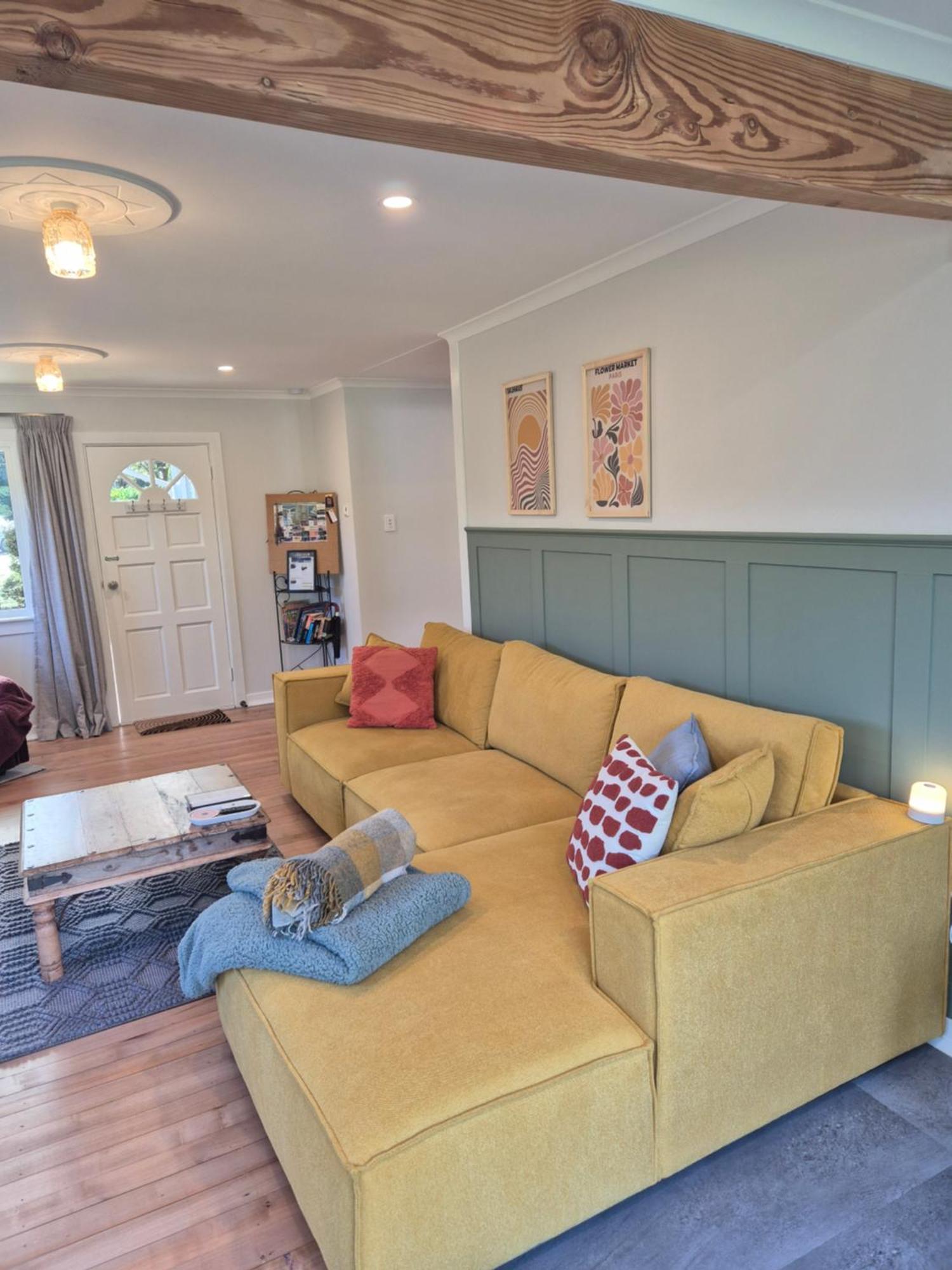 Cosy Getaway In Manapouri Villa Exterior photo